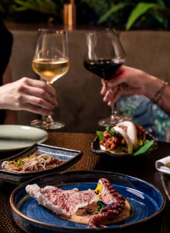 Tips To Plan The Perfect Night Out At A Restaurant With Entertainment